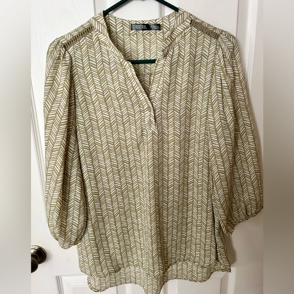 White & Olive Blouse with Bamboo Herringbone Design